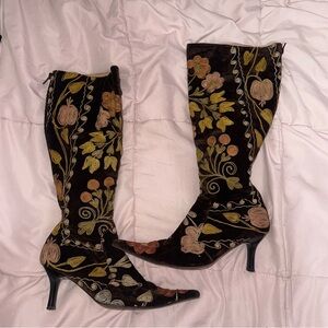 Antique Objet Brown Velvet Boots
